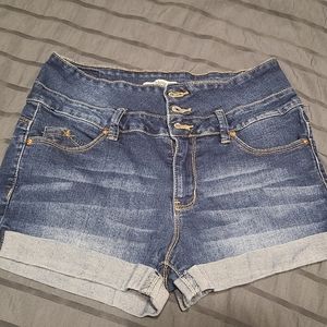 YMI Jean shorts high rise size 9